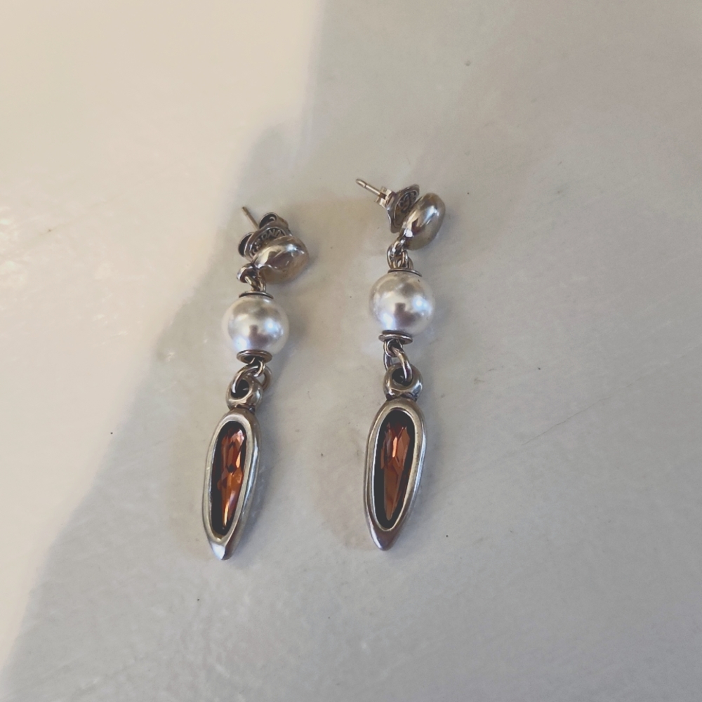 Uno de 50 earrings